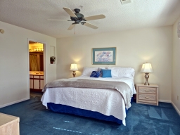 Enjoy a spacious and comfortable king-size bed, complete with a bathroom adjacent to the bedroom. For your entertainment, a flat-screen TV with cable is also provided.