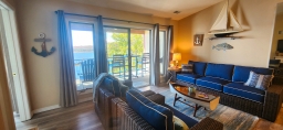 Experience a delightful stay in this charming condo on Table Rock Lake, accommodating up to 6 guests. The condo features a sofa sleeper and two king beds, ensuring a restful retreat for everyone.